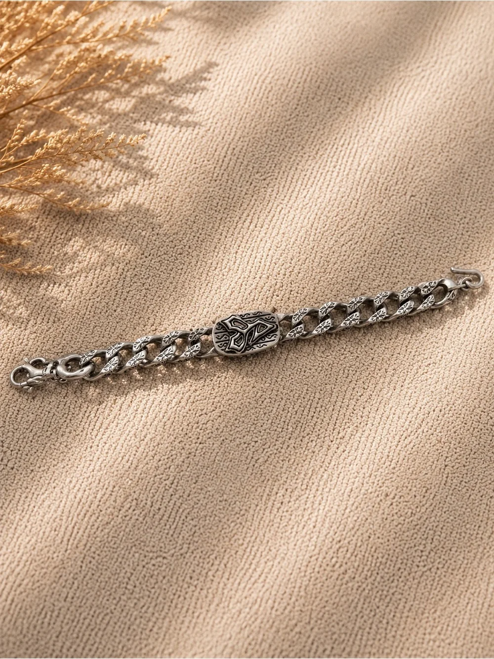 Sterling Silver Men's Chain Bracelet with Ornate Plate